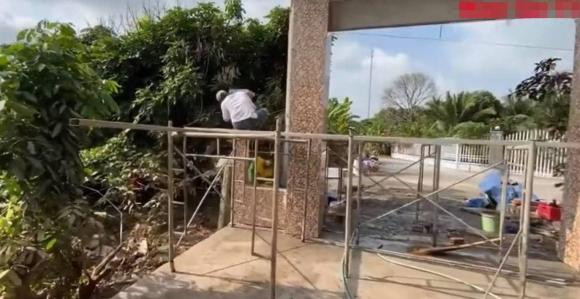 Phần mộ Vân Quang Long đã hoàn thiện, chờ ngày nhận tro cốt - Hình 2 Phan mo Van Quang Long da hoan thien, cho ngay nhan tro cot-Hinh-2