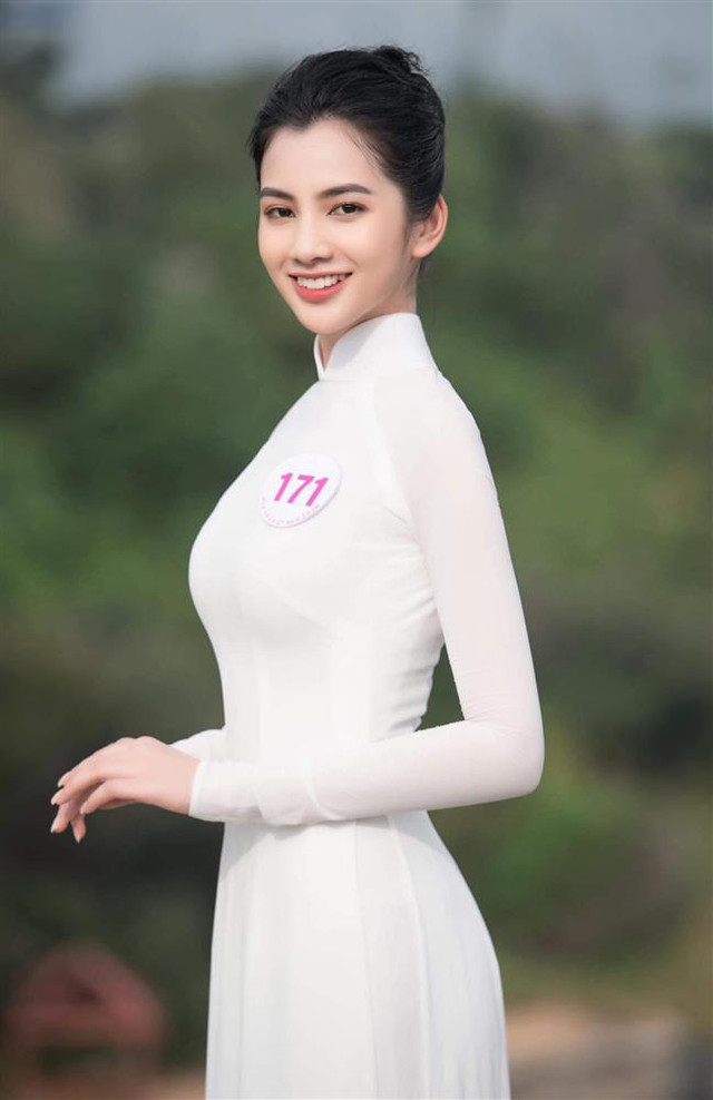 Cẩm Đan bị "tấn công" dữ dội vì hẹn hò chồng cũ Lệ Quyên - Hình 13 Cam Dan bi