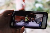 Ứng dụng VNeID mở rộng chức năng phản ánh vi phạm giao thông từ 1/4