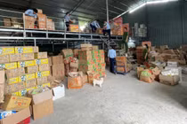 Cao Bằng thu giữ 36.134 sản phẩm thực phẩm, giấy vệ sinh 