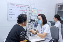 Ô nhiễm không khí đe dọa sức khỏe mắt, cần chủ động phòng tránh