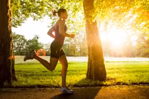 Nghiên cứu mới tìm ra bài tập thể dục điều trị chứng mất ngủ