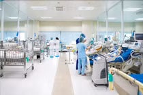 Nhiều trẻ nhập viện vì biến chứng nặng do cúm A