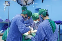 Cụ ông 86 tuổi ở Quảng Ninh bị ung thư vú hiếm gặp