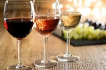 Bệnh rối loạn mỡ máu, viêm tụy cấp… nguy cơ tăng dịp cuối năm