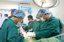 Nam thanh niên ở Quảng Ninh hồi sinh nhờ thận hiến từ mẹ ruột