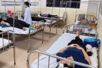 Làm gì để đề phòng ngộ độc thực phẩm dịp Tết và lễ hội?