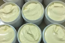 Hà Nội đình chỉ, thu hồi 10 loại mỹ phẩm vi phạm công bố