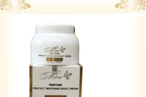 Thu hồi kem chống nắng A Cosmetics Mềm Perfume Moisture Whitening SPF 45