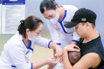 Bộ Y tế mở rộng độ tuổi tiêm vắc xin phế cầu 20, não mô cầu từ 6 tuần tuổi 