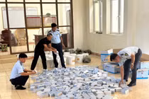 Quảng Ninh phát hiện 5.400 tuýp thuốc trị ngứa nhập lậu