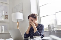 Nguyên nhân phụ nữ giảm ham muốn "chuyện vợ chồng"