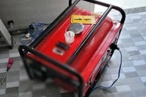 Cẩn trọng khi sử dụng máy phát điện trong nhà sau bão