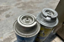 Người đàn ông ở Phú Thọ bỏng giác mạc do nổ bình gas mini khi đang sử dụng