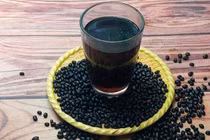 Nước đậu đen giúp kiểm soát đường huyết, nâng cao miễn dịch