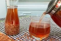 Công dụng bất ngờ của nước gạo lứt rang 