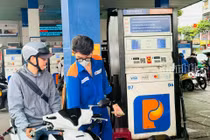 Giá xăng RON 95-III lên hơn 29.000 đồng/lít sau kỳ điều chỉnh vào tối 10/3