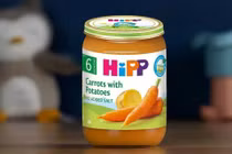 Áo thu giữ một lọ thức ăn dặm HiPP “Cà rốt và Khoai tây” nghi bị làm giả