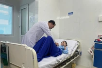 Cô gái trẻ mắc hội chứng động mạch mạc treo tràng trên – bệnh lý hiếm gặp