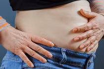 Bí quyết giúp phụ nữ trung niên kiểm soát mỡ bụng hiệu quả