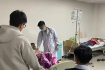 Từ vụ ngộ độc bánh mì, cách nhận biết triệu chứng nhiễm vi khuẩn Salmonella 