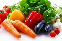 Bốn nhóm thực phẩm thiết yếu trong bữa ăn của trẻ