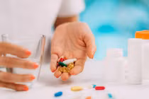 Cục Quản lý Dược thu hồi lô thuốc Diacerin 50 do vi phạm chất lượng