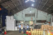 Phát hiện gần 15 tấn đường nhập lậu ở TP HCM