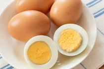 Lợi ích của trứng trong phòng ngừa loãng xương, bảo vệ tim mạch