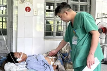 Phẫu thuật cứu sống bệnh nhân 52 tuổi ở Lào Cai tắc ruột hoại tử
