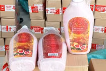 Triệt phá đường dây sản xuất dầu gội giả ở Huế