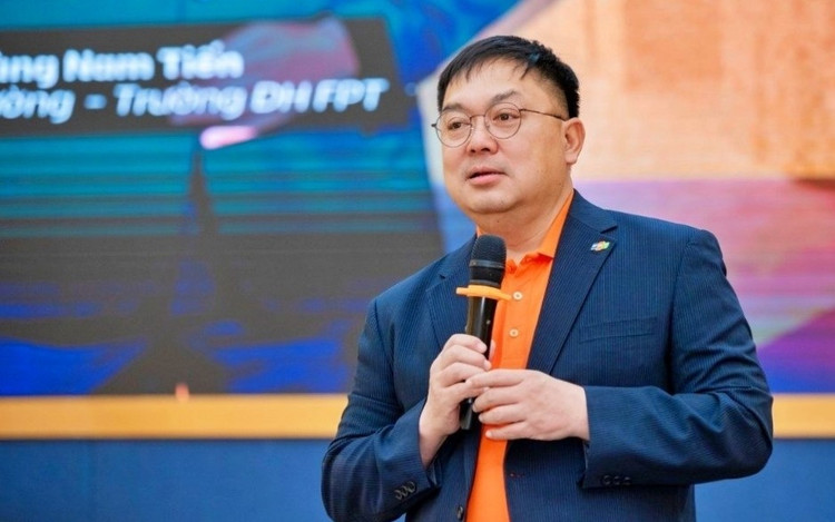 FPT nam-tien2.jpg