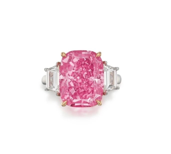 Sothebys kim-cuong4.jpg