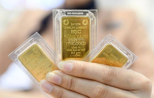 Giá vàng đồng loạt lao dốc. Ảnh minh họa gia-vang5.jpg