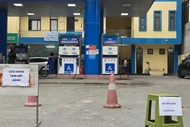 Hà Nội ghi nhận nhiều cửa hàng xăng dầu tạm dừng bán do nguồn cung hạn chế