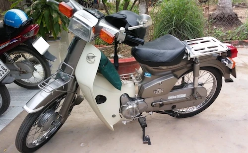 Huyền thoại Honda Cub 82 “nguyên zin cực độc” tại VN