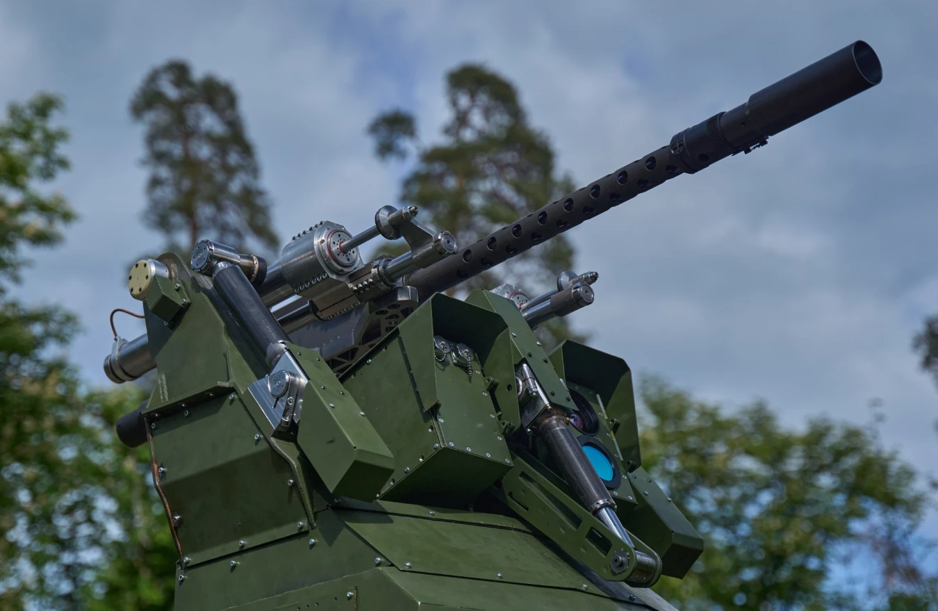 Ukraine triển khai tháp pháo phòng không dẫn đường bằng AI