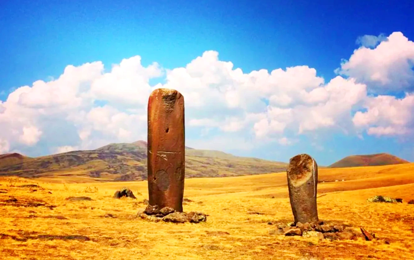 Phát hiện hài cốt trẻ sơ sinh dưới đá Rồng gây chấn động