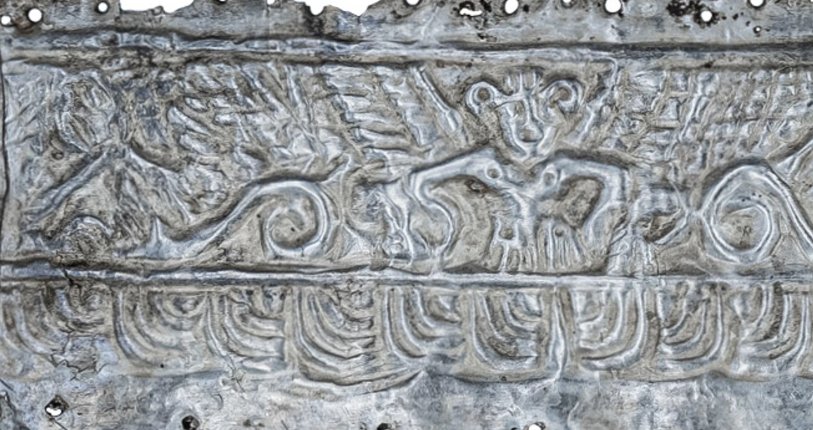 Bí ẩn về tấm bia cổ khắc họa các vị thần khiến chuyên gia bối rối