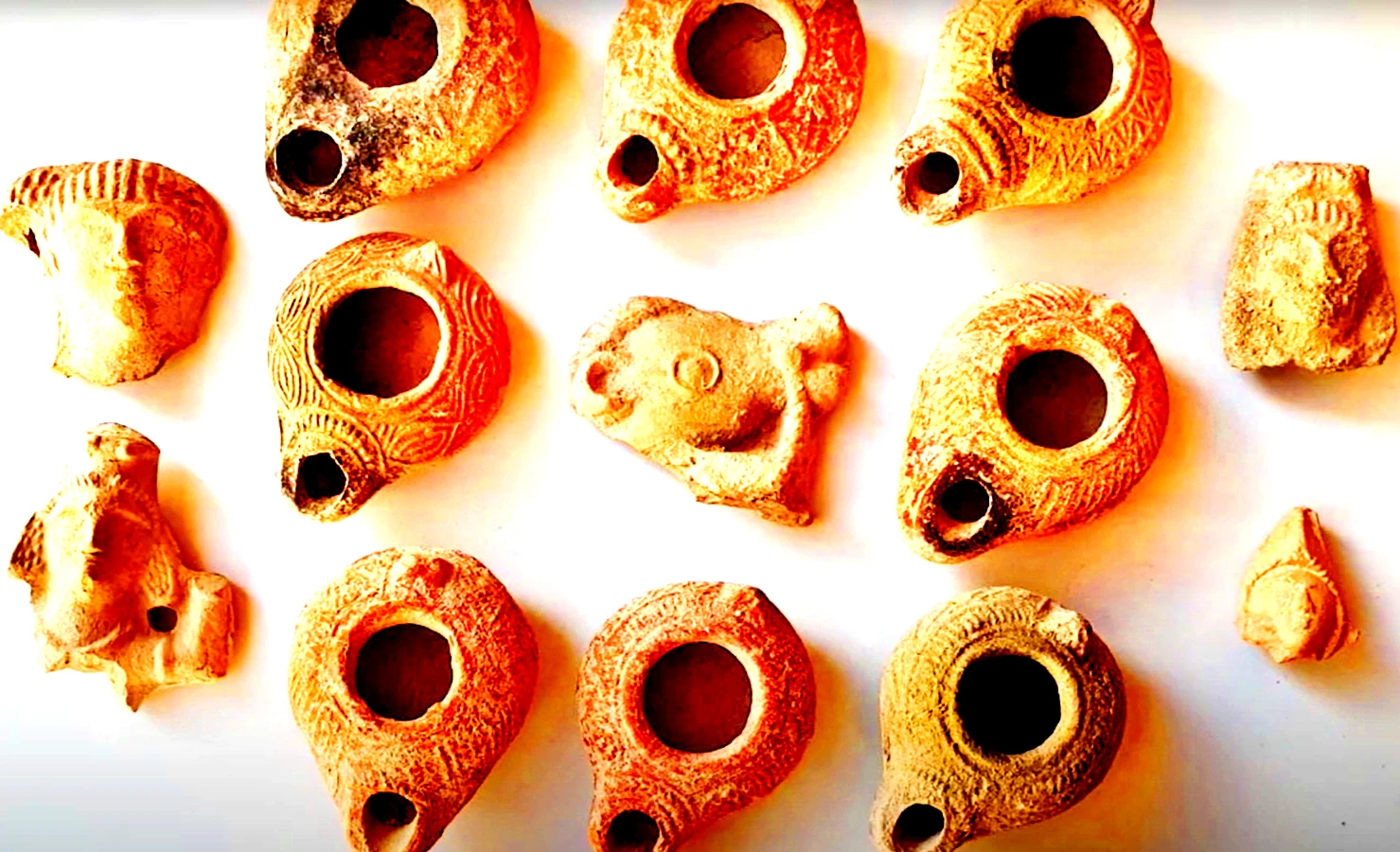 Phát hiện xưởng đèn dầu 1.700 năm tuổi gây chấn động Israel