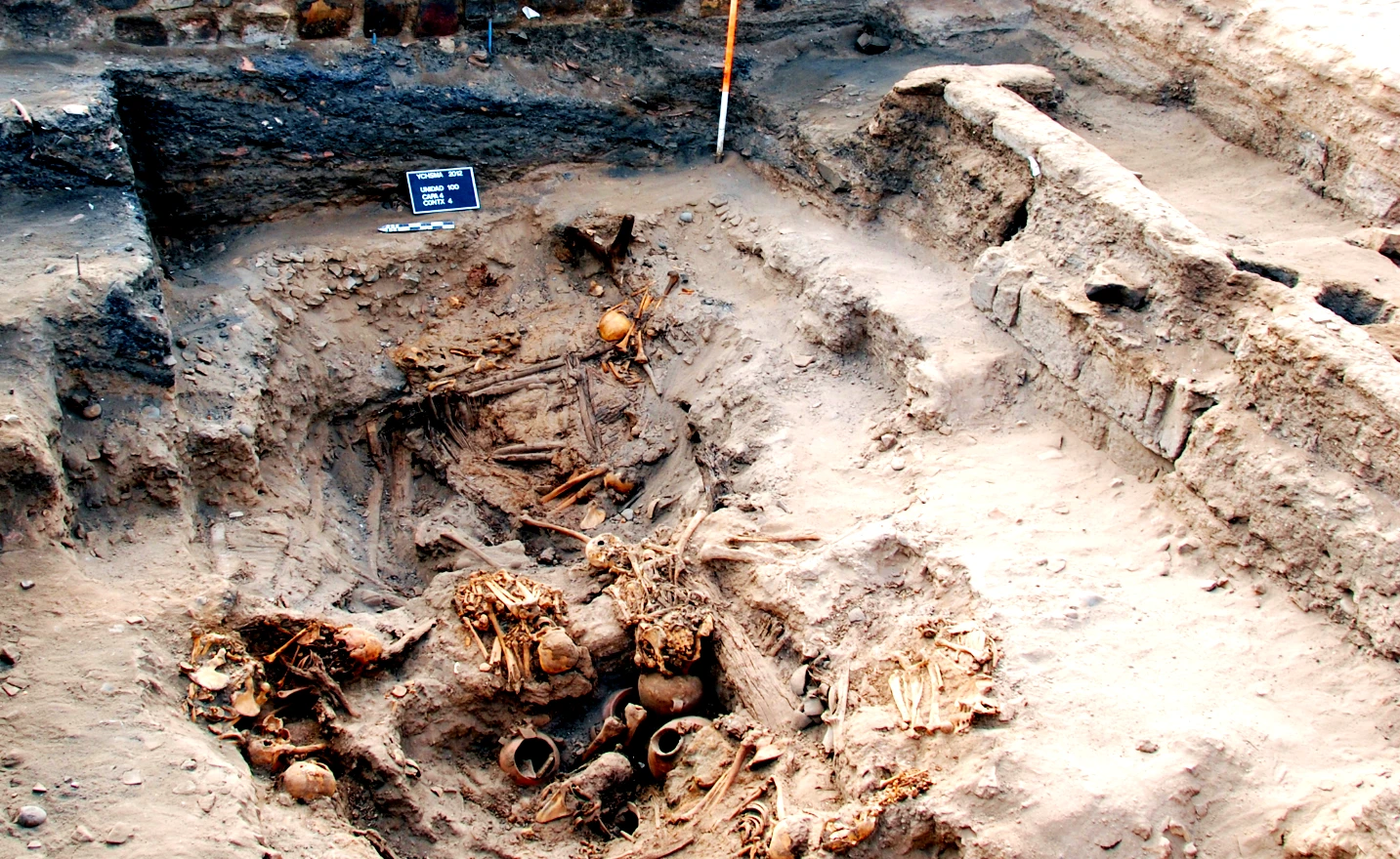 Bí ẩn ngôi mộ tiền Inca 1.000 năm tuổi vừa phát hiện Peru