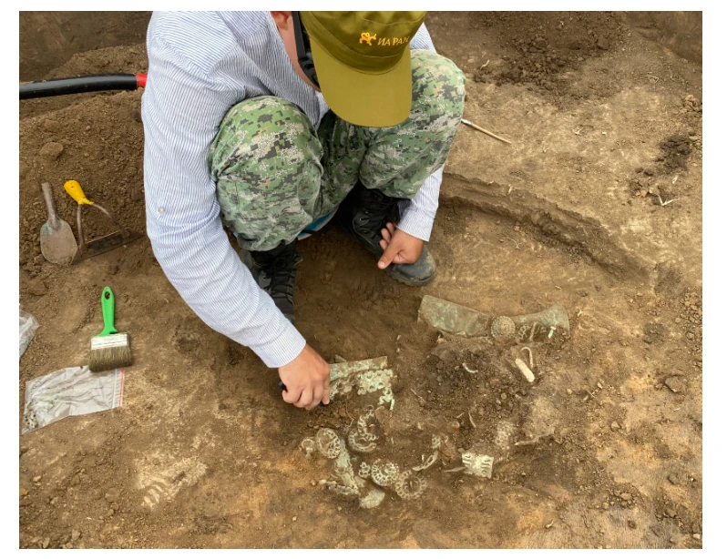 Phát hiện loạt kho báu lạ trong khu định cư cổ ở Nga