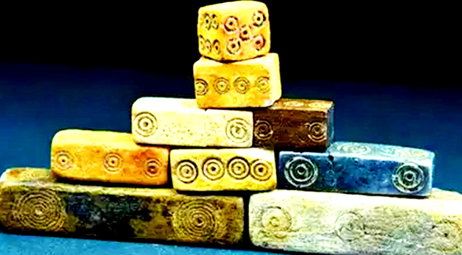 64 mảnh xúc xắc nghìn năm tuổi, bằng chứng chấn động về văn minh cổ đại