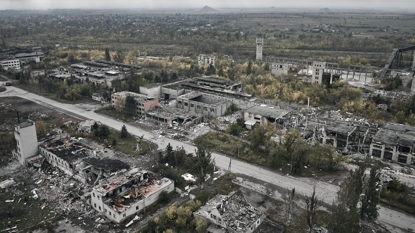 Nga xuyên thủng Pokrovsk, miền Đông Ukraine rung chuyển