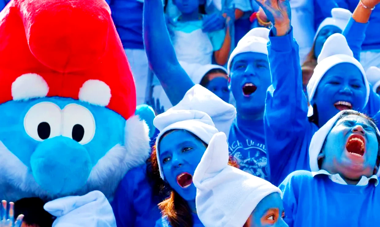 Độc nhất vô nhị 3.076 “Xì Trum” đại náo, phá Kỷ lục Guinness