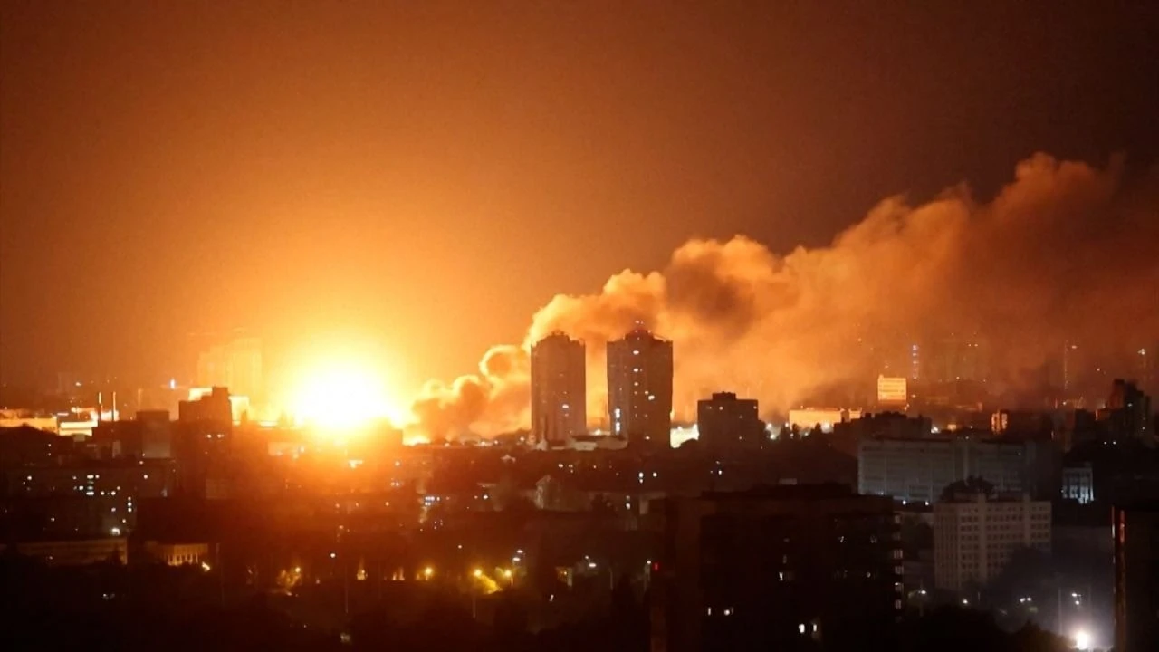 Nga mở đợt tập kích quy mô lớn vào Ukraine