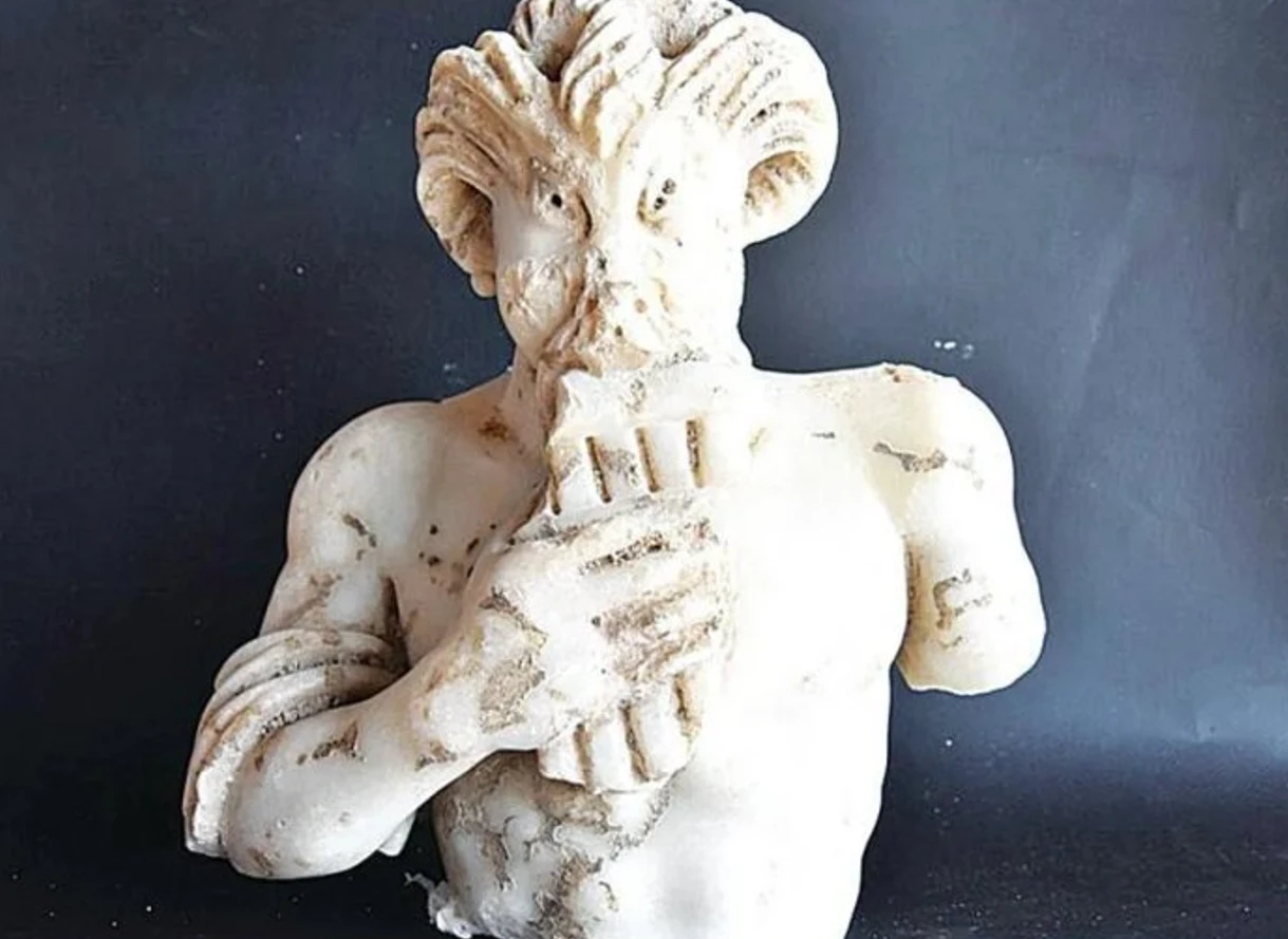 Tượng thần Pan ngàn năm hé lộ bí ẩn nghi lễ Hy Lạp