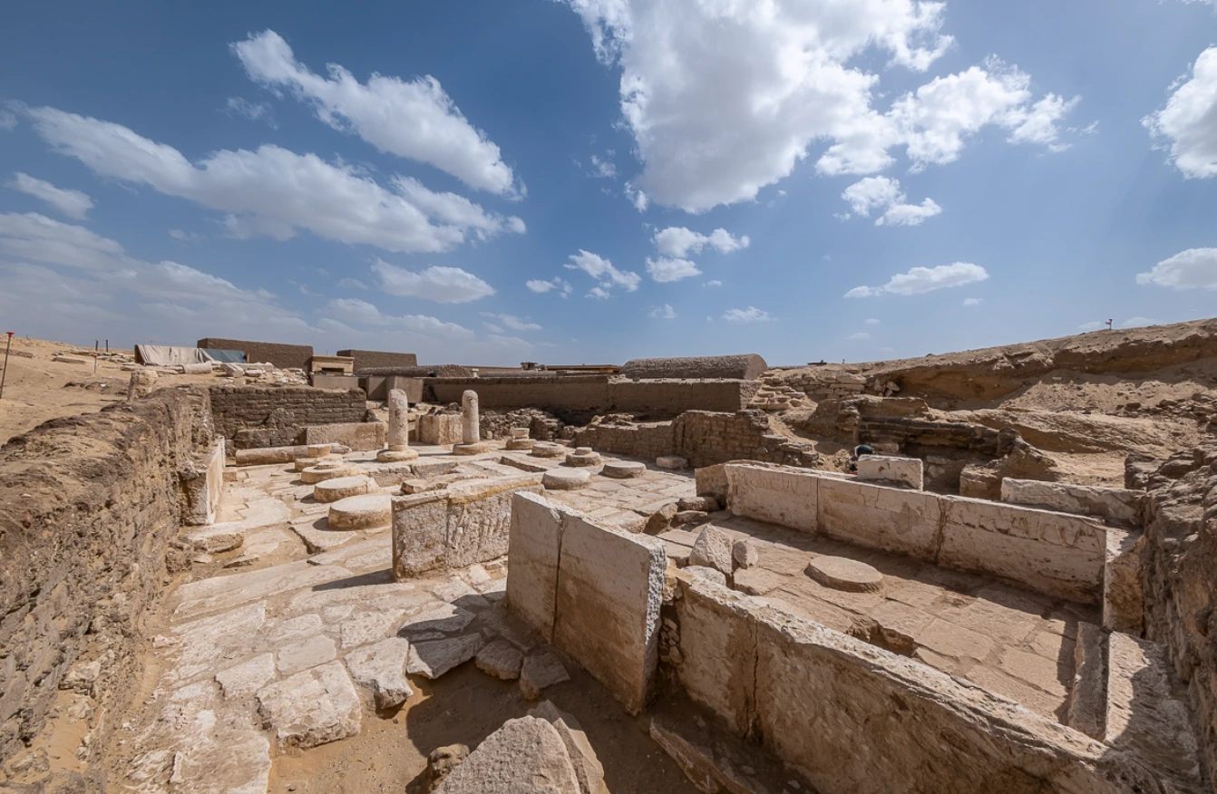 Tàn tích ngôi mộ Ai Cập cổ, lai lịch chủ nhân gây sốc