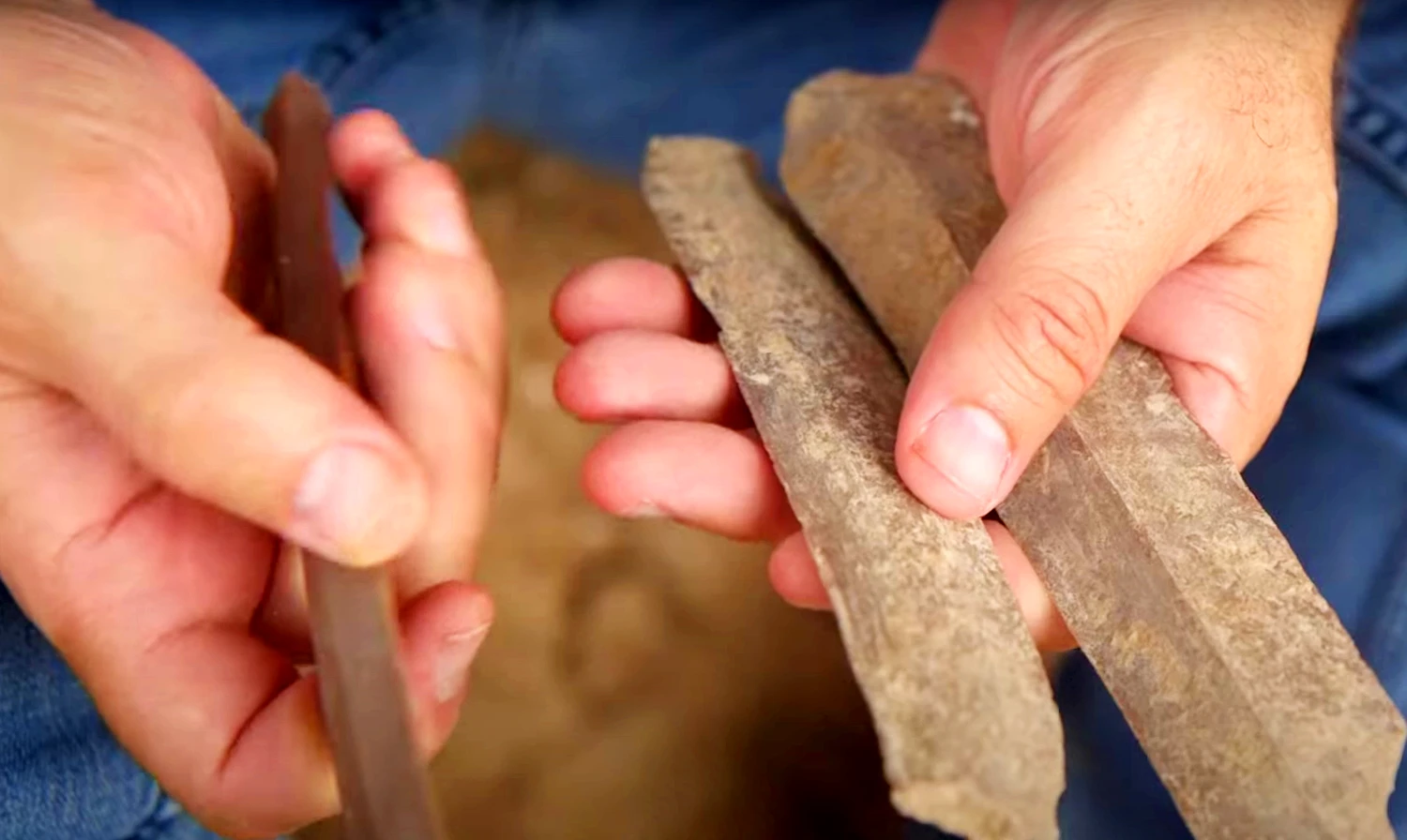 Tìm thấy xưởng chế tạo lưỡi dao cổ 5.500 năm giấu bí mật chấn động