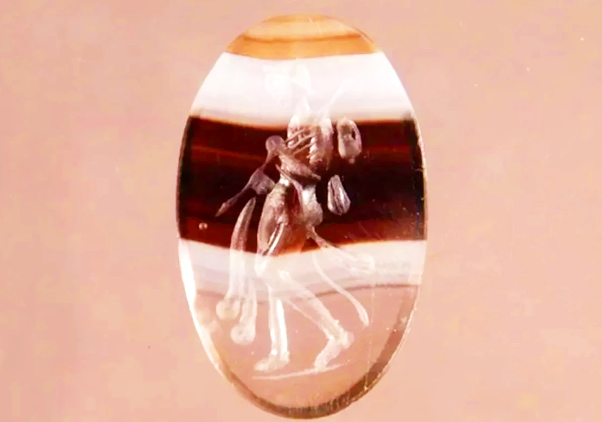 'Nội soi' đá mã não nghìn năm tuổi, lộ bí mật gây sốc